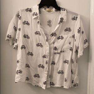 Love notes cropped button down